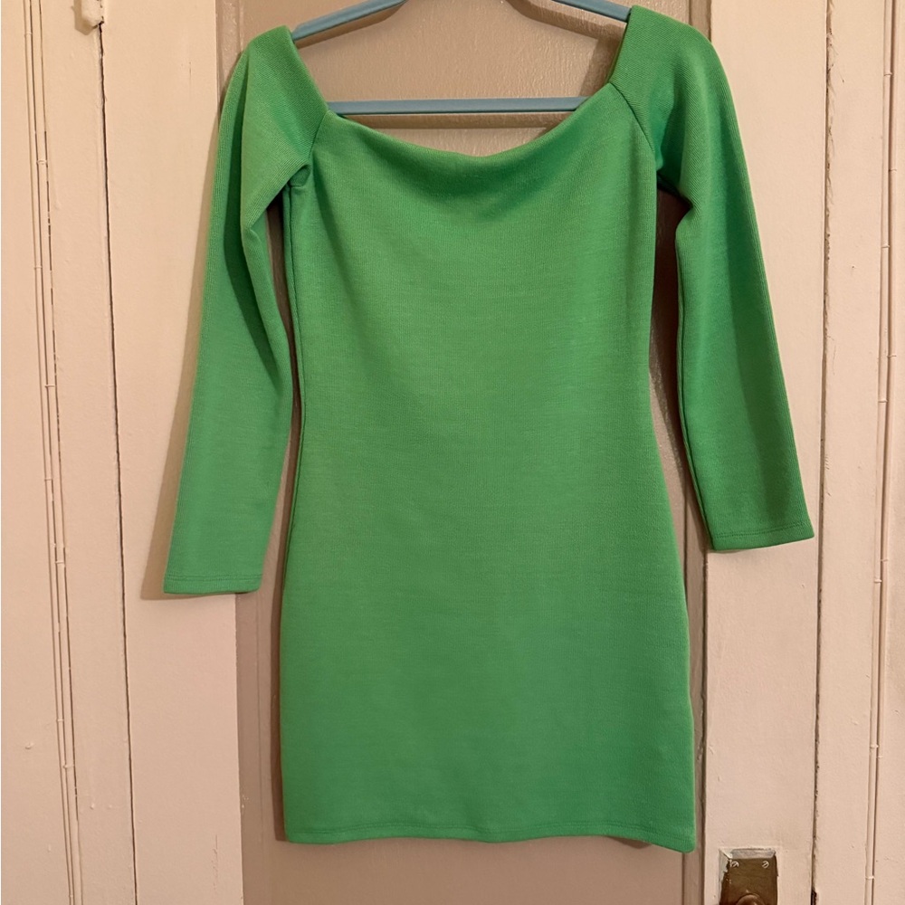 Zara Green Off-Shoulder Long Sleeve Bodycon Dress